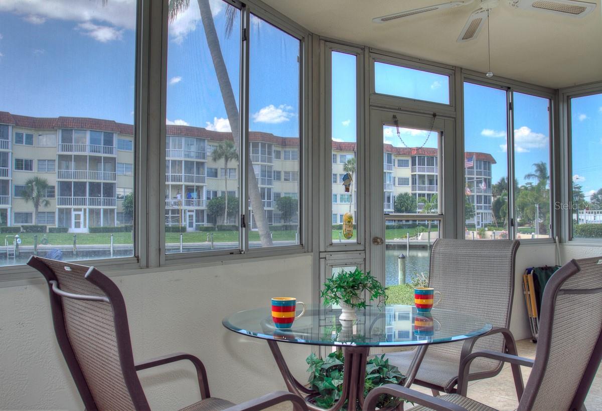 1250 N PORTOFINO DR  #107MAR — photo 6