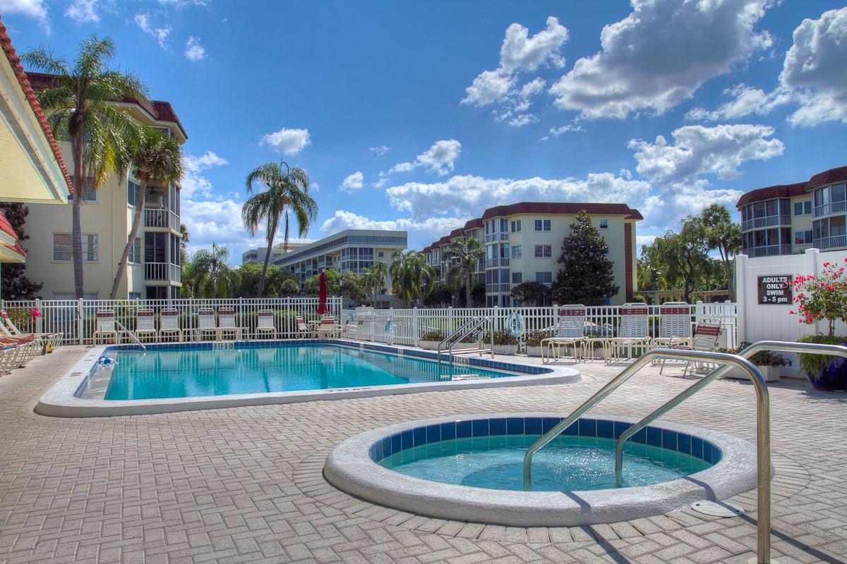 1250 N PORTOFINO DR  #107MAR — photo 23