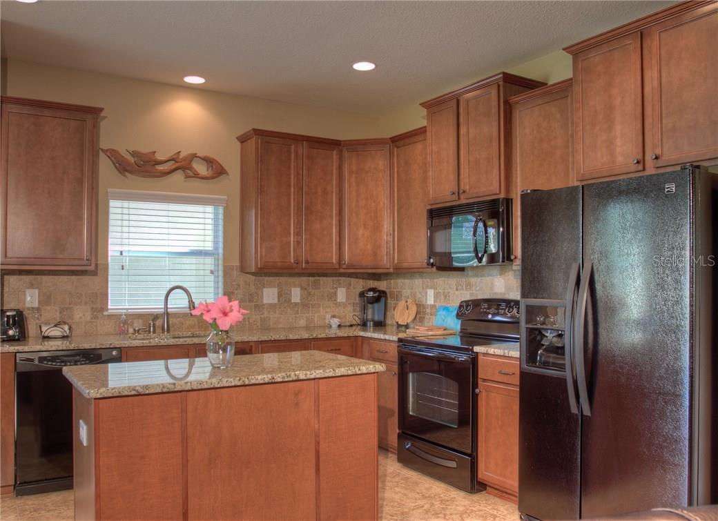 8525  KARPEAL DR — photo 7