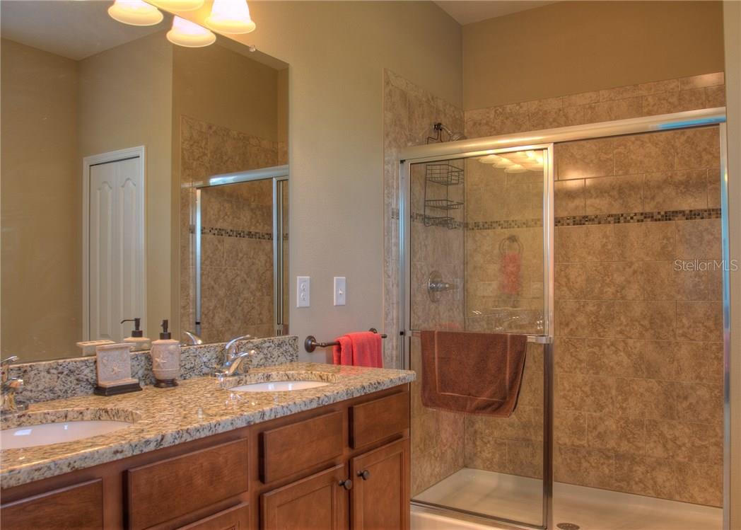 8525  KARPEAL DR — photo 16