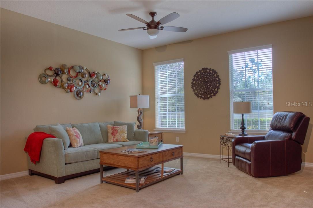 8525  KARPEAL DR — photo 5