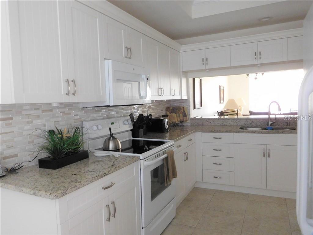 8735  OLDE HICKORY AVE  #8104 — photo 2