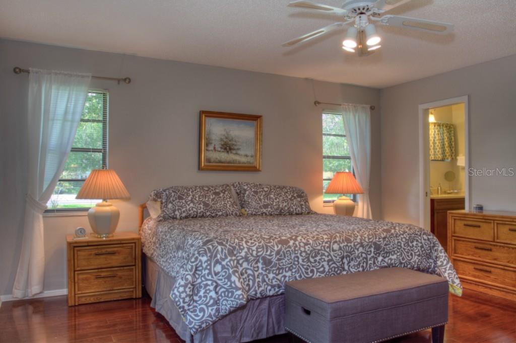 7093  FAIRWAY BEND LN — photo 12