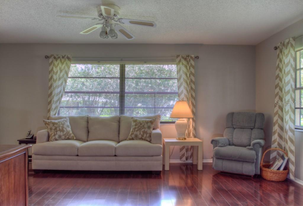 7093  FAIRWAY BEND LN — photo 16