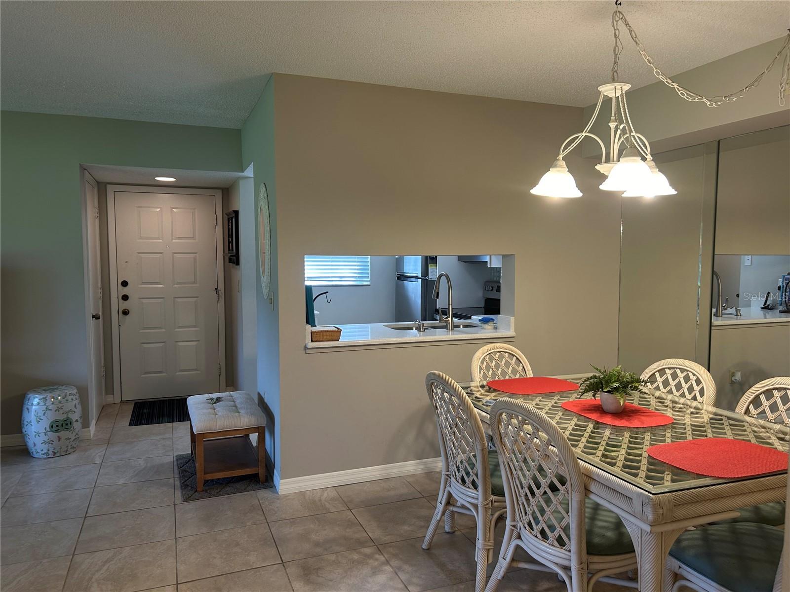 5662  GARDENS DR  #104 — photo 12