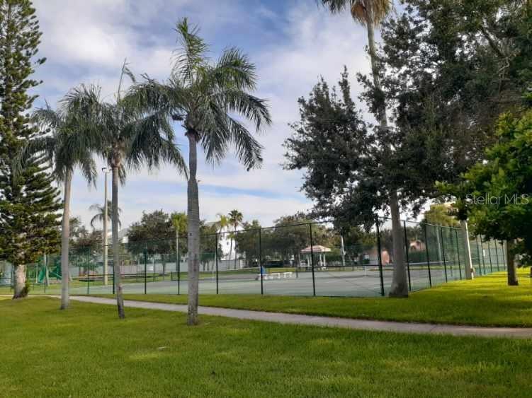 18521  GULF BLVD — photo 26