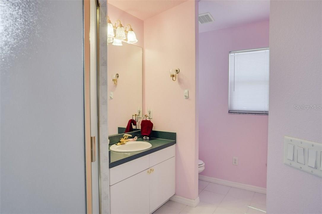 18521  GULF BLVD — photo 24