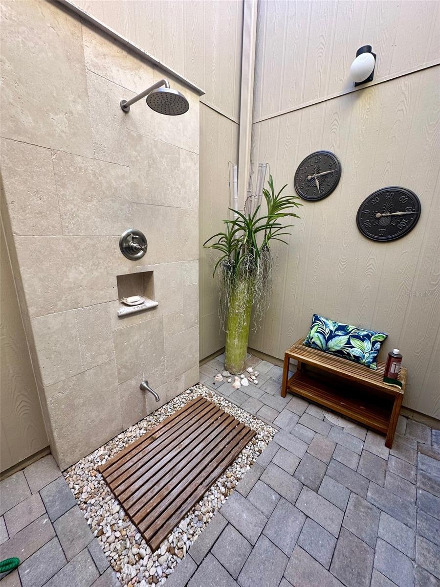 2319 HARBOUR OAKS DR — photo 23