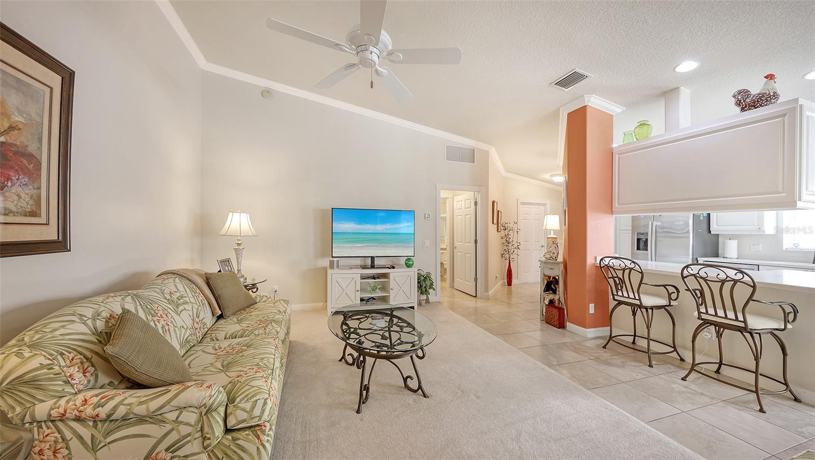 11605 GARESSIO LN — photo 13