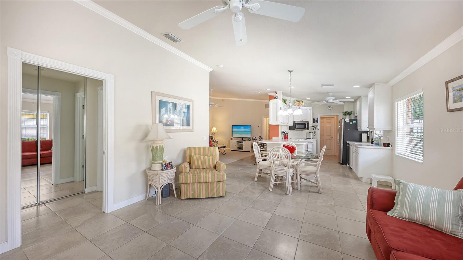 11605 GARESSIO LN — photo 20