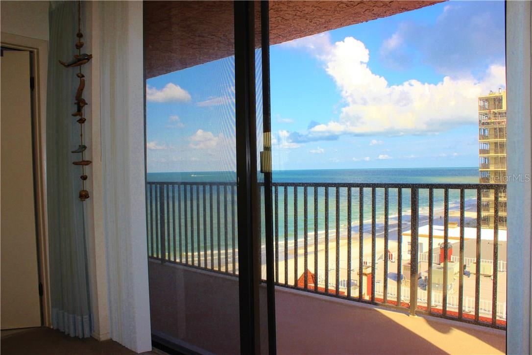 15316 GULF BOULEVARD #604 — photo 14