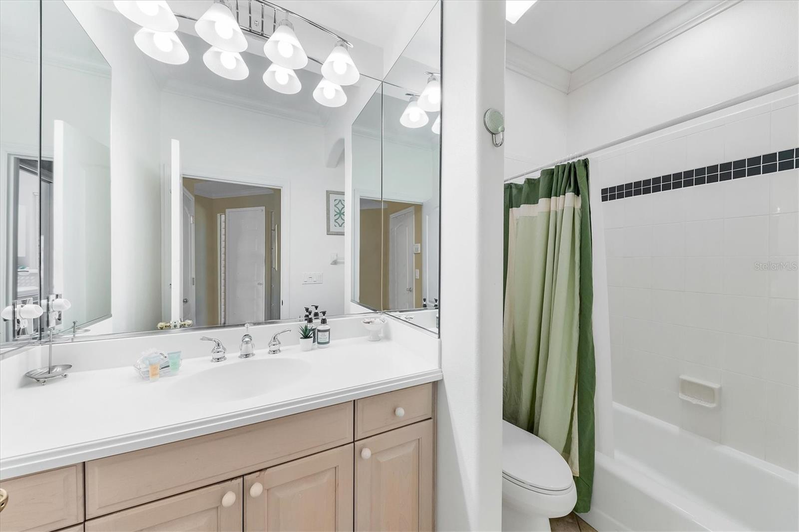7263 REGINA ROYALE #3 — photo 12