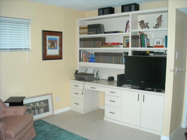 1700 GLENHOUSE DR #305 — photo 5
