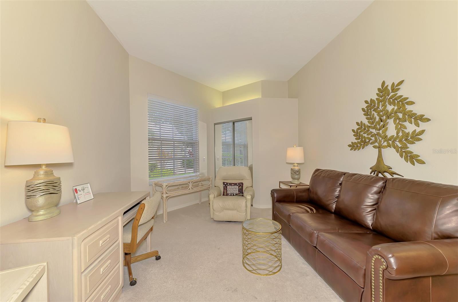 549 FALLBROOK DR — photo 49