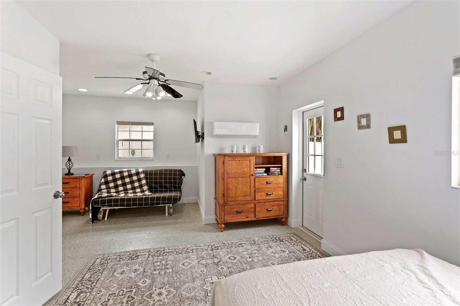 55 N WASHINGTON DR — photo 52