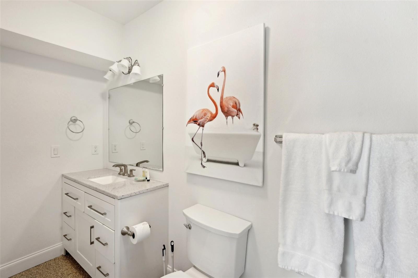55 N WASHINGTON DR — photo 22