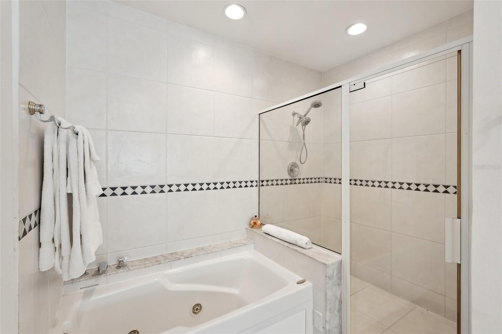 55 N WASHINGTON DR — photo 39