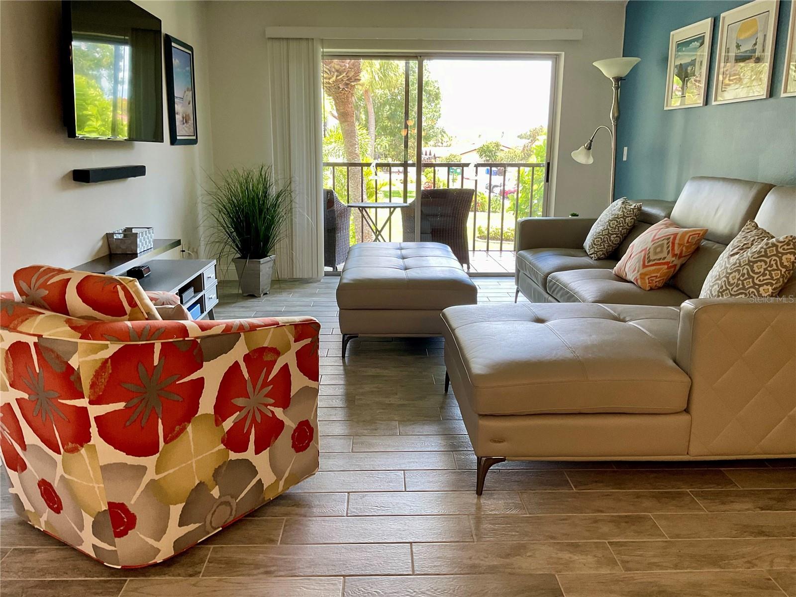 3213 BENEVA RD #204 — photo 4