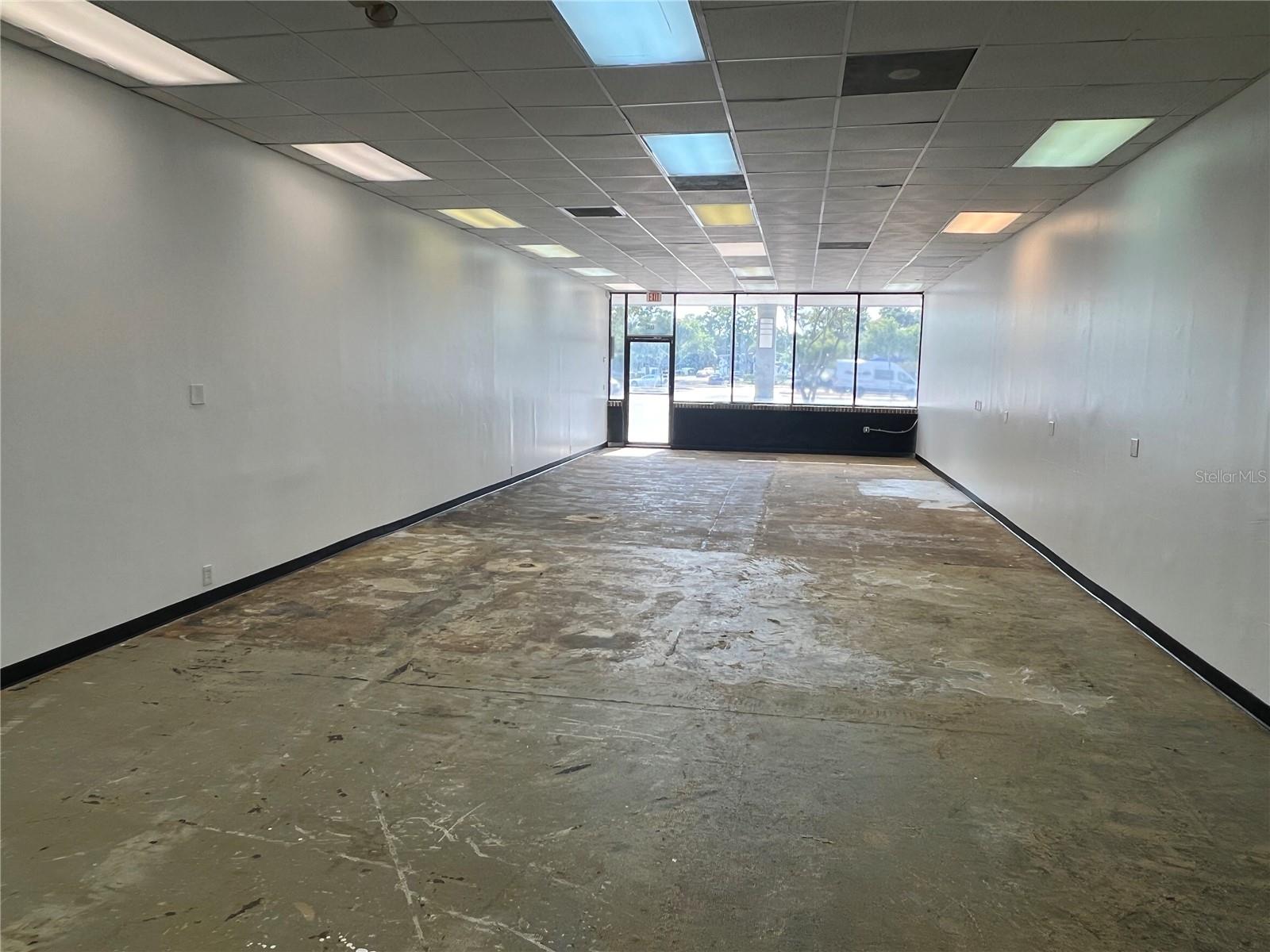 1861 N HIGHLAND AVE — photo 20