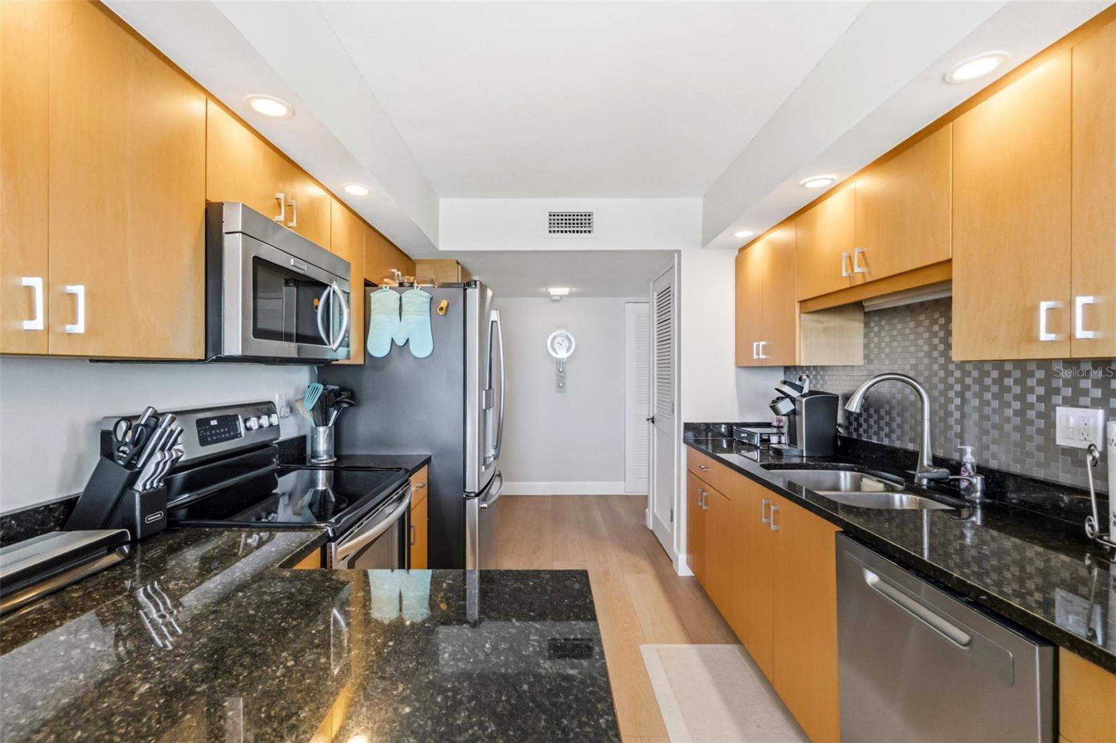 2425 GULF OF MEXICO DR #7C — photo 26
