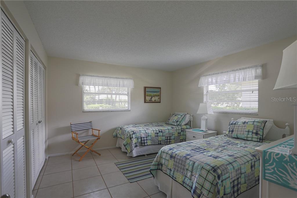 6986 W COUNTRY CLUB DR N #6986 — photo 19