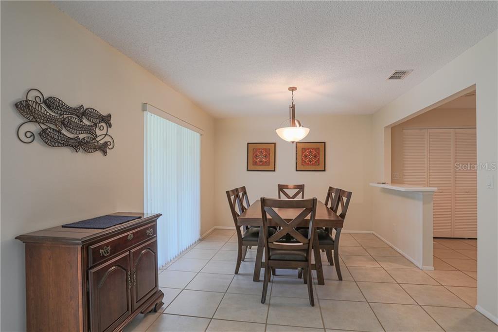 6986 W COUNTRY CLUB DR N #6986 — photo 9
