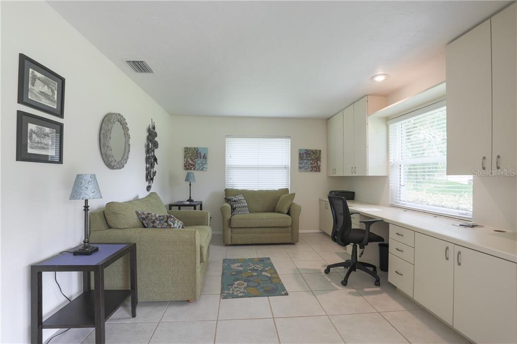 6986 W COUNTRY CLUB DR N #6986 — photo 17