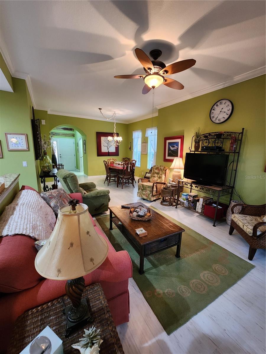 400 RAVINIA CIR #400 — photo 5