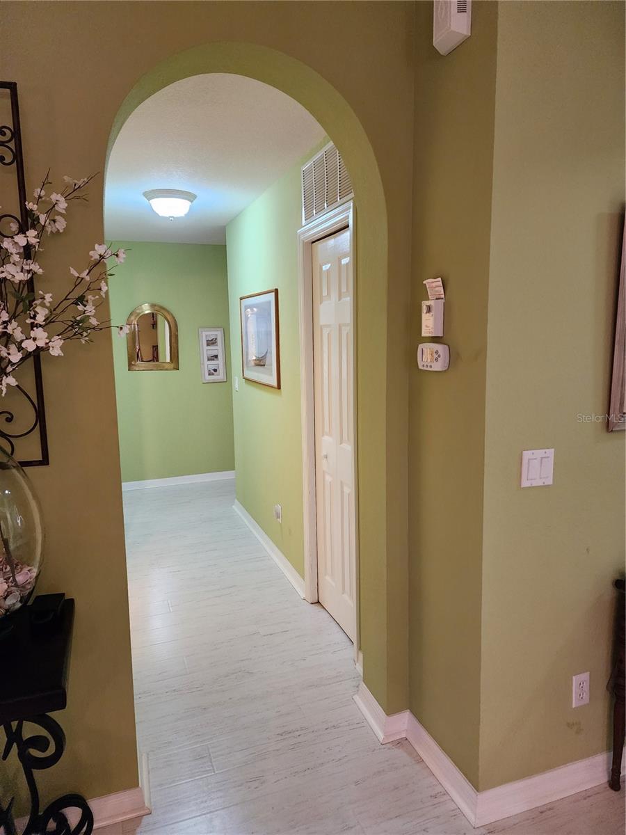 400 RAVINIA CIR #400 — photo 14