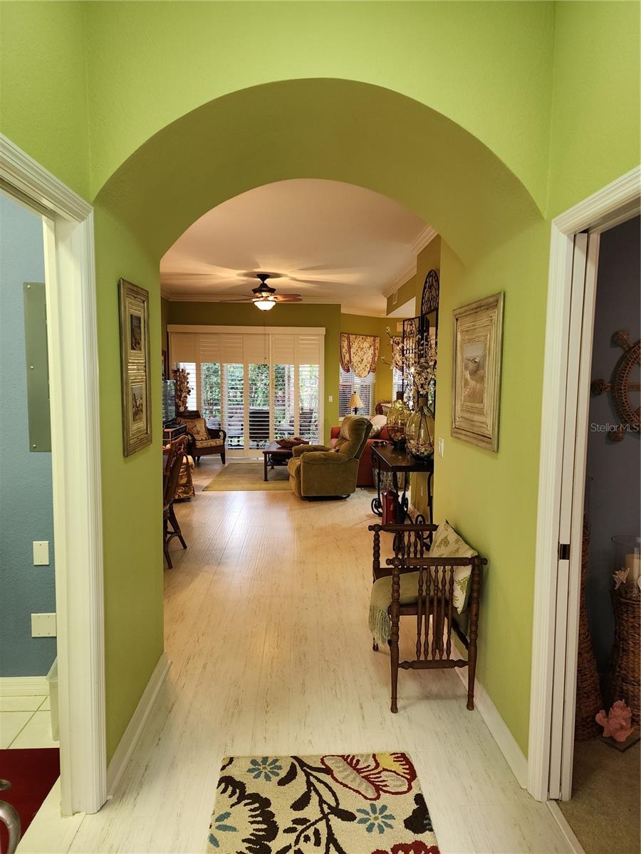 400 RAVINIA CIR #400 — photo 2