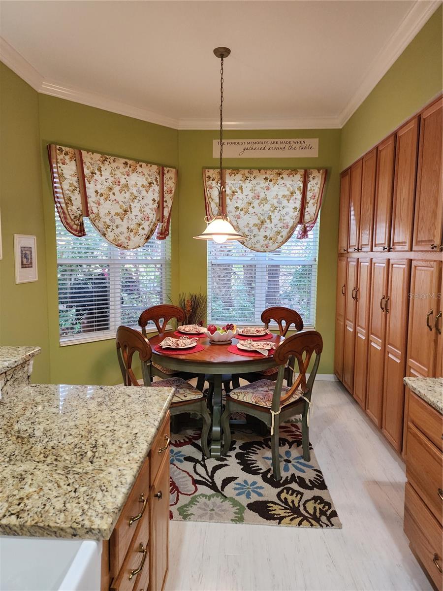 400 RAVINIA CIR #400 — photo 7
