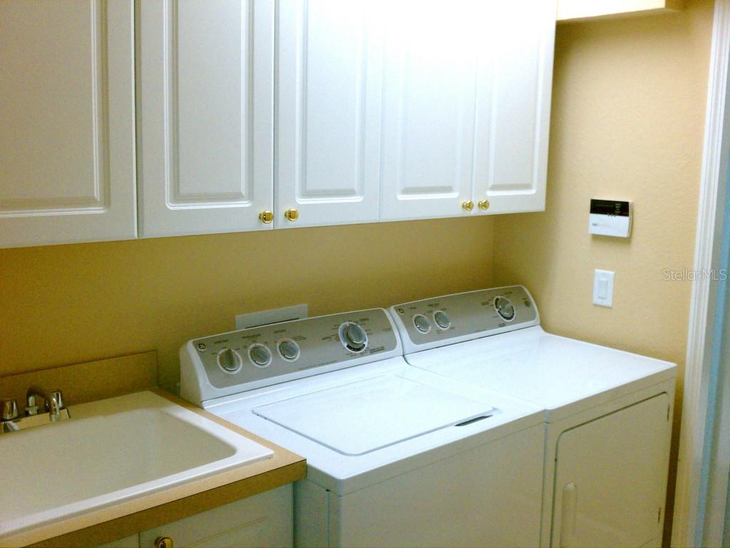 10313  HEBBLEWHITE CT — photo 22