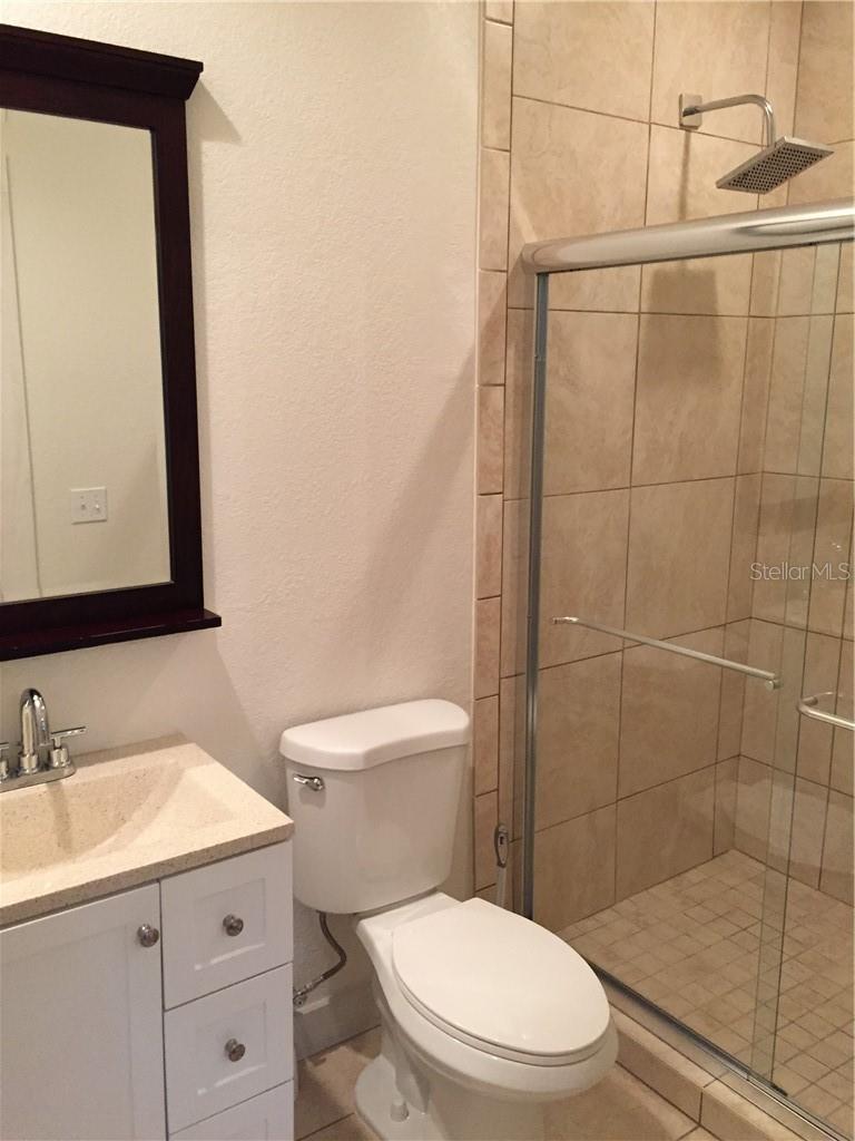 Home in BRADENTON — photo 10