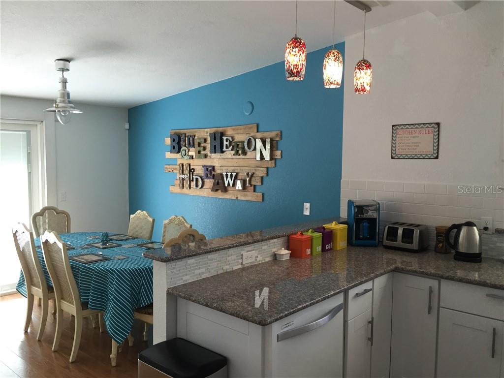 Home in BRADENTON — photo 7