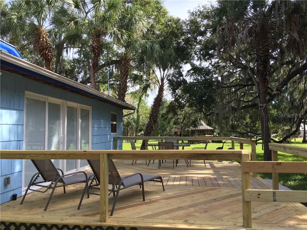 Home in BRADENTON — photo 12