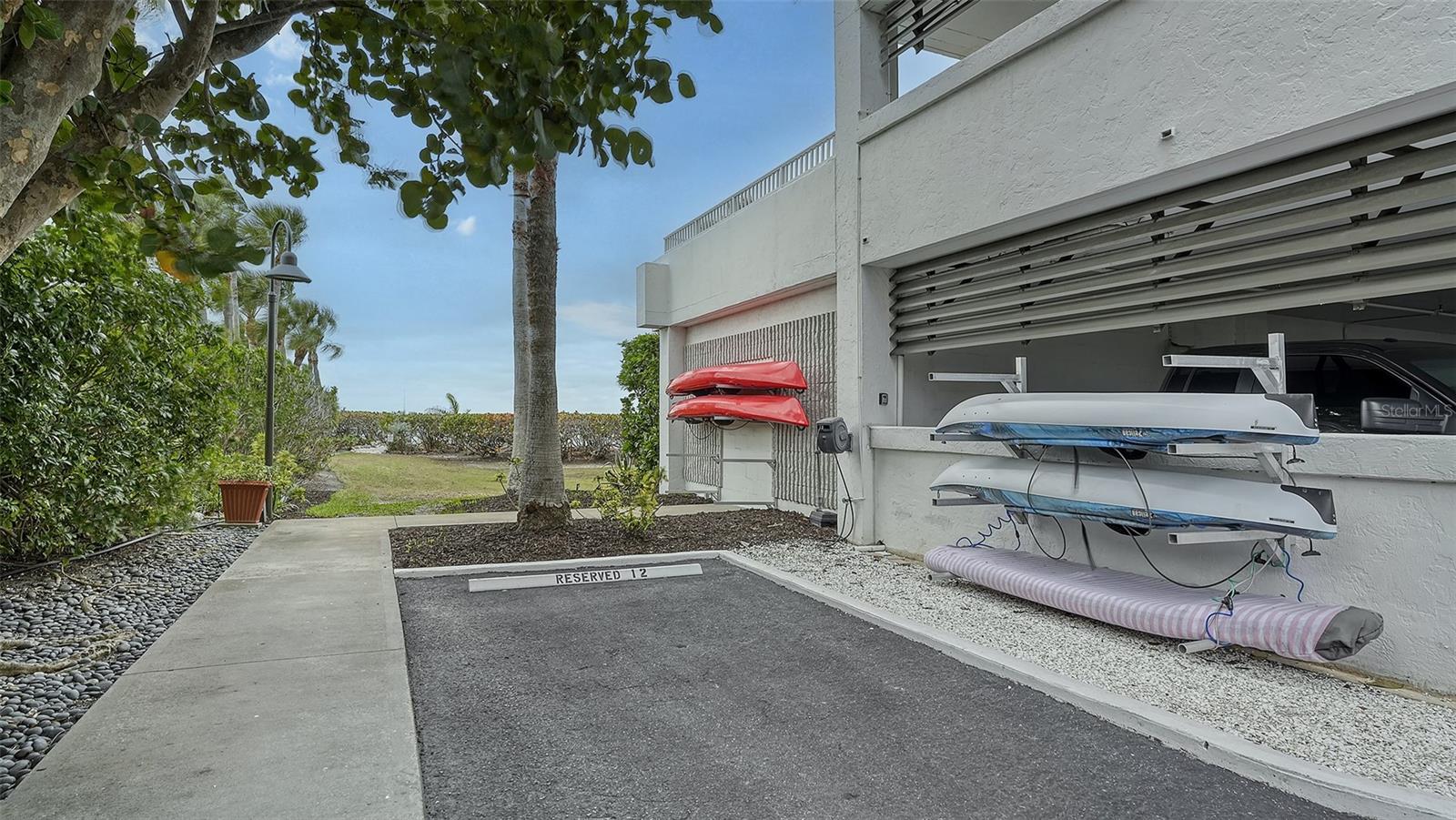 11 SUNSET DR #501 — photo 40