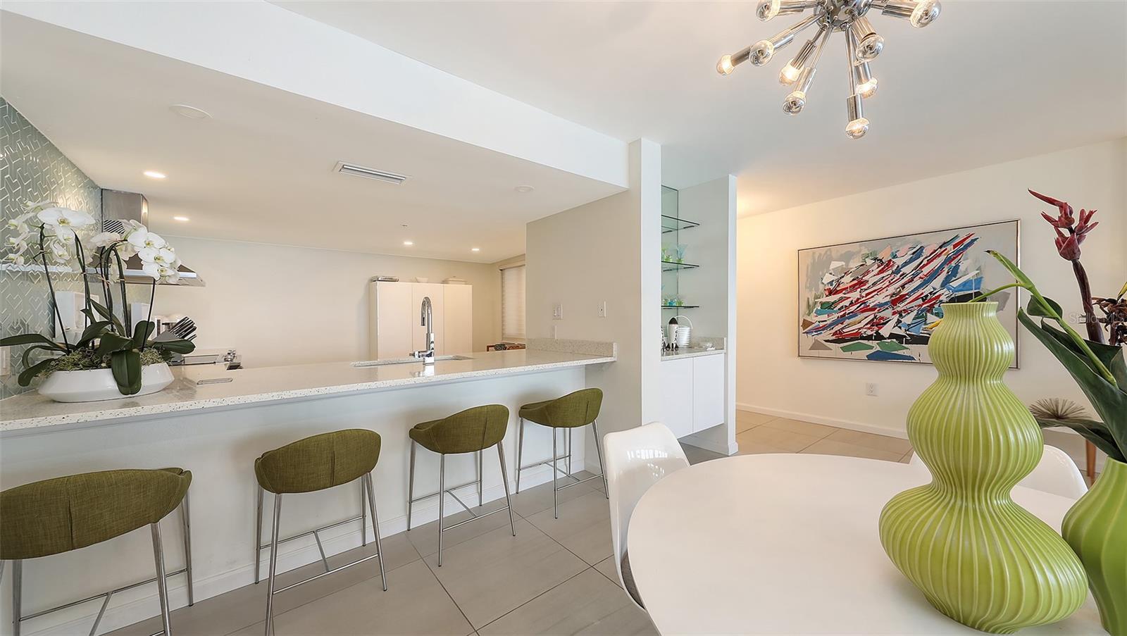 11 SUNSET DR #501 — photo 16