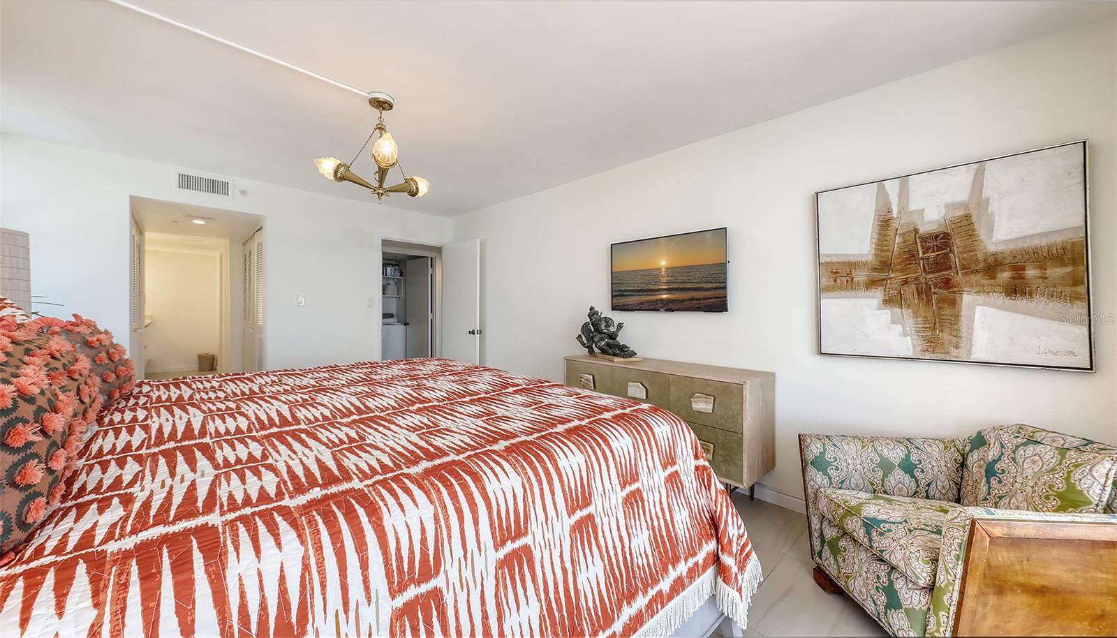 11 SUNSET DR #501 — photo 25