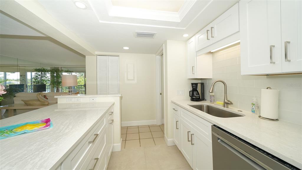 3240 GULF OF MEXICO DR #B303 — photo 19