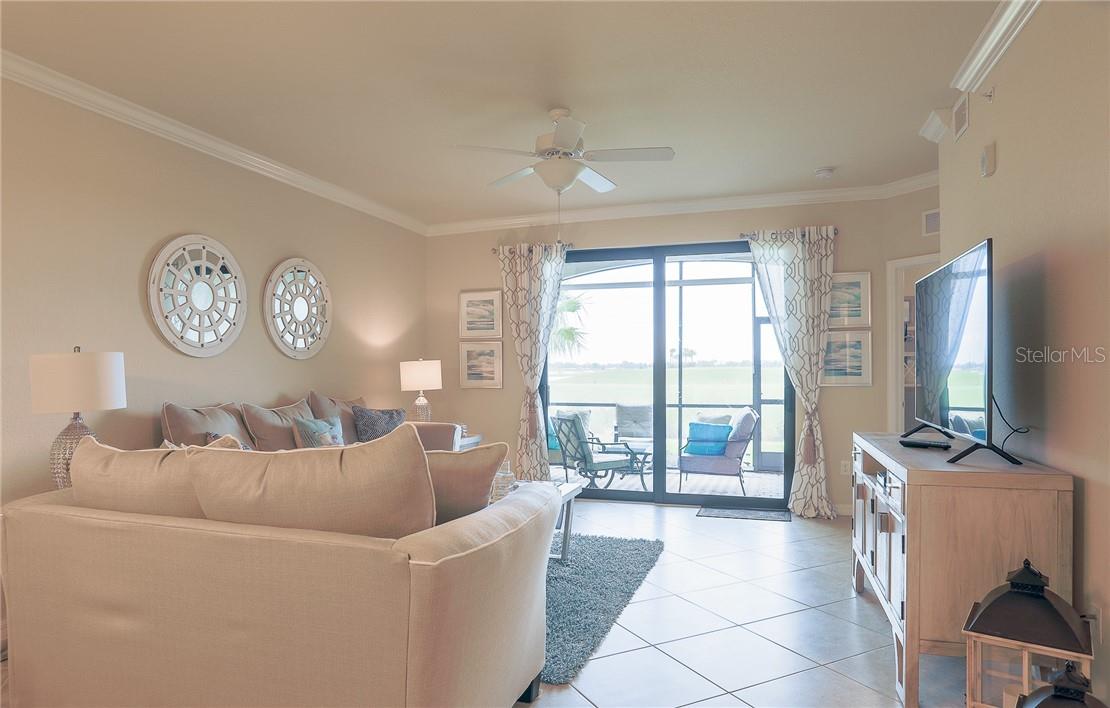 5558 PALMER CIR #106 — photo 6