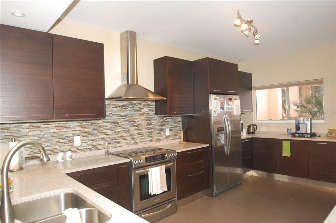 4634 MIRADA WAY #19 — photo 3