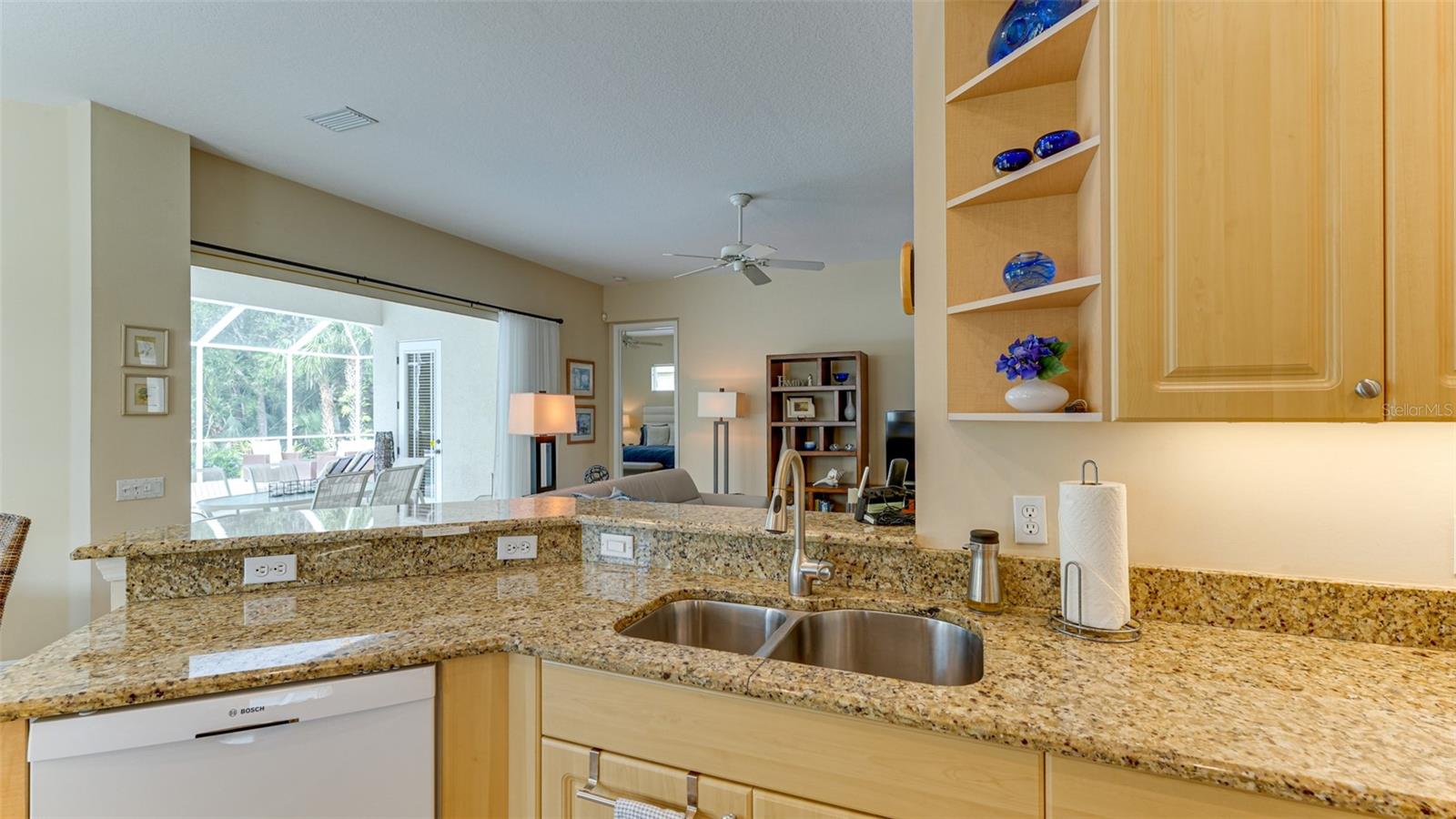 6920 LENNOX PL — photo 12