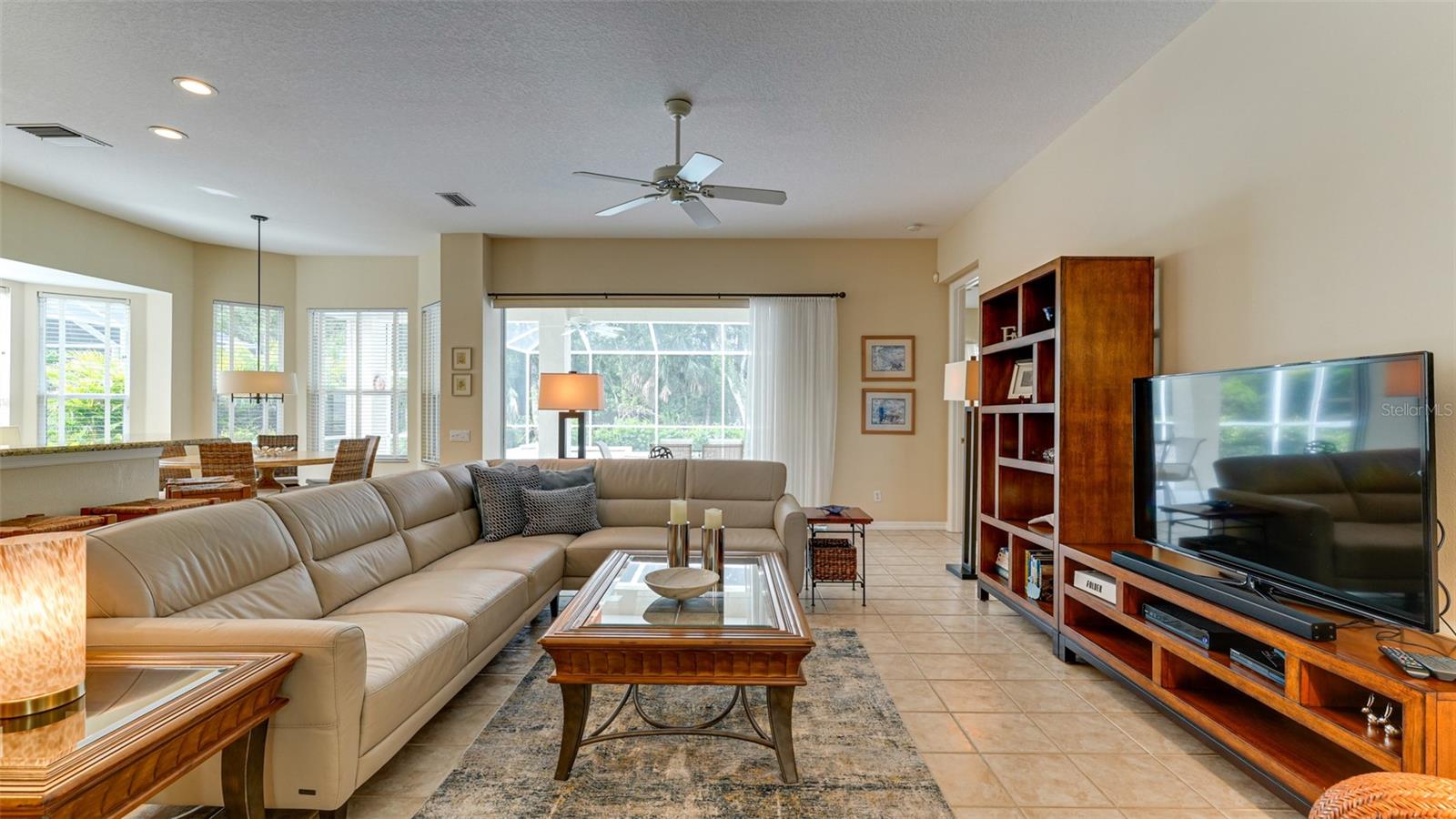 6920 LENNOX PL — photo 6