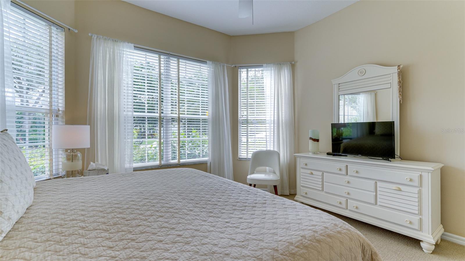 6920 LENNOX PL — photo 28
