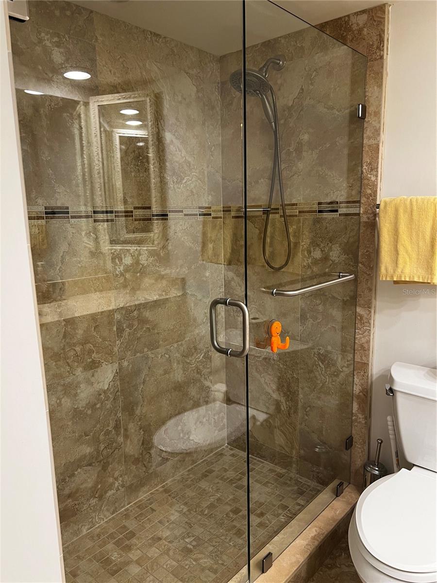 1102 BEN FRANKLIN DR #514 — photo 16