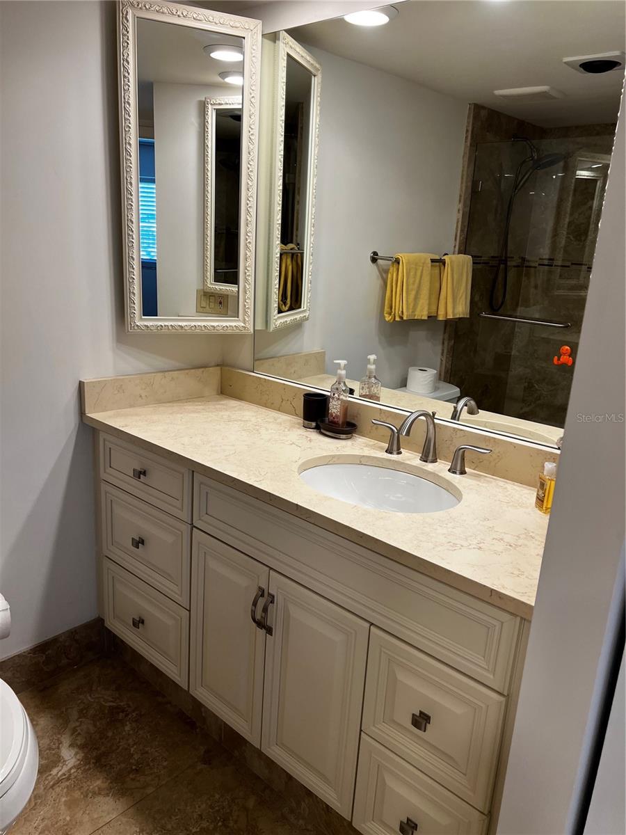1102 BEN FRANKLIN DR #514 — photo 15
