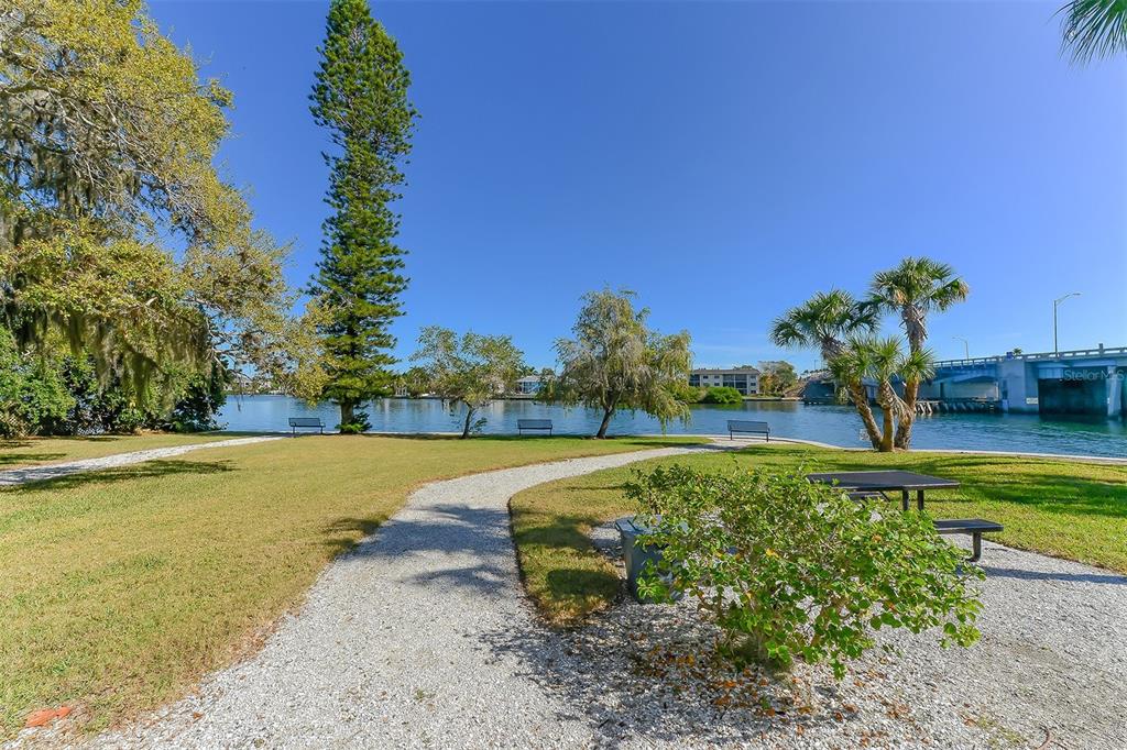 6415 MIDNIGHT PASS RD #602 — photo 41