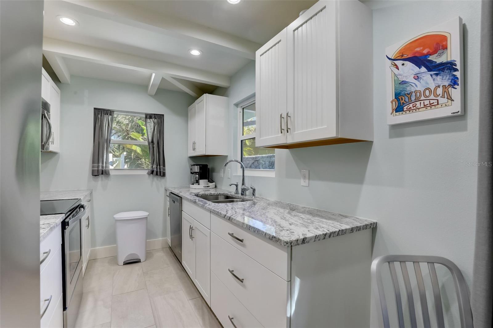 39 S POLK DR — photo 49