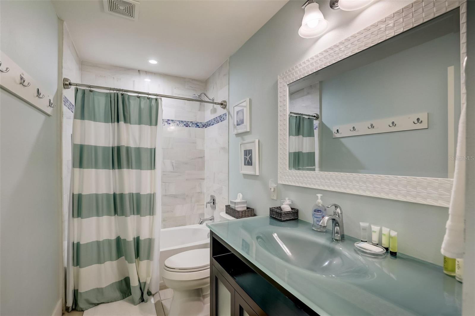 39 S POLK DR — photo 13
