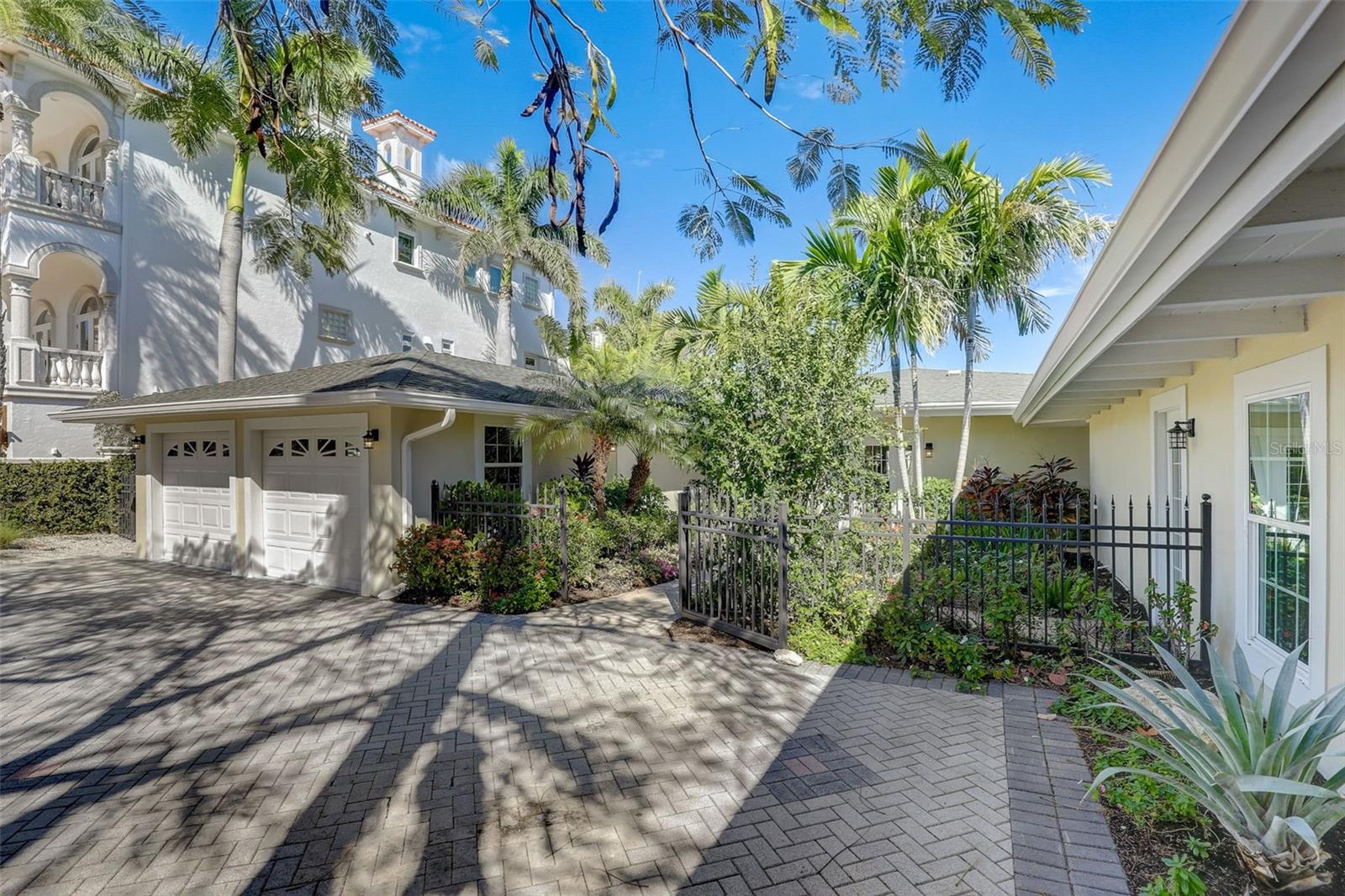 39 S POLK DR — photo 66